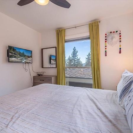 Lake Views, Pet-Friendly Cabin With Hot-Tub In King'S Beach Kings Beach Exterior foto