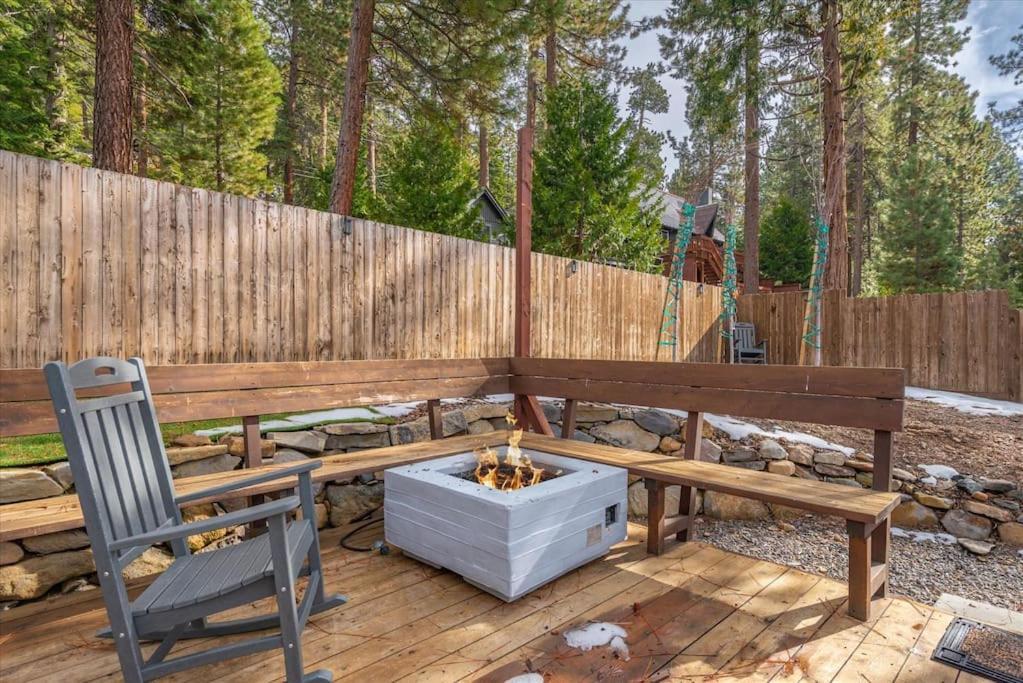 Lake Views, Pet-Friendly Cabin With Hot-Tub In King'S Beach Kings Beach Exterior foto