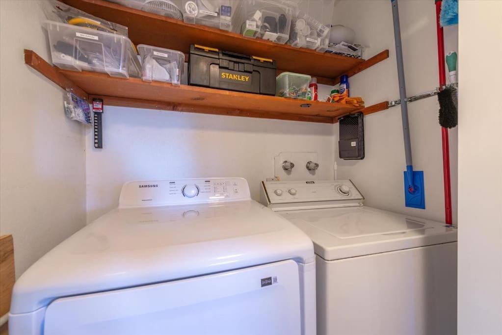 Lake Views, Pet-Friendly Cabin With Hot-Tub In King'S Beach Kings Beach Exterior foto